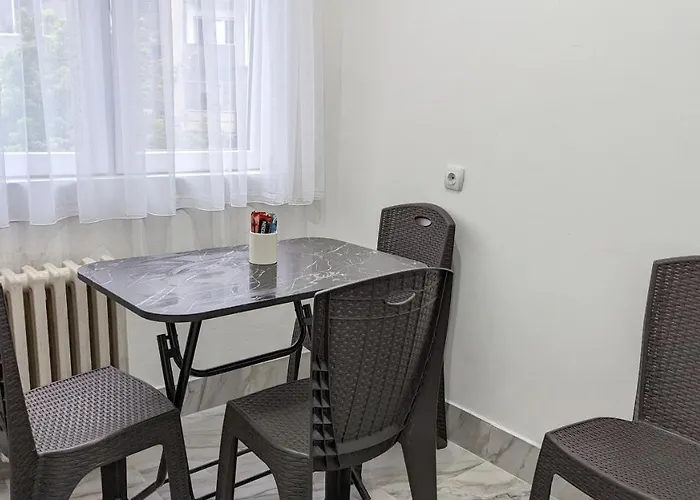 Apartment Main Square - *